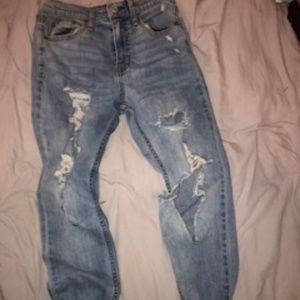 Distressed Jeans